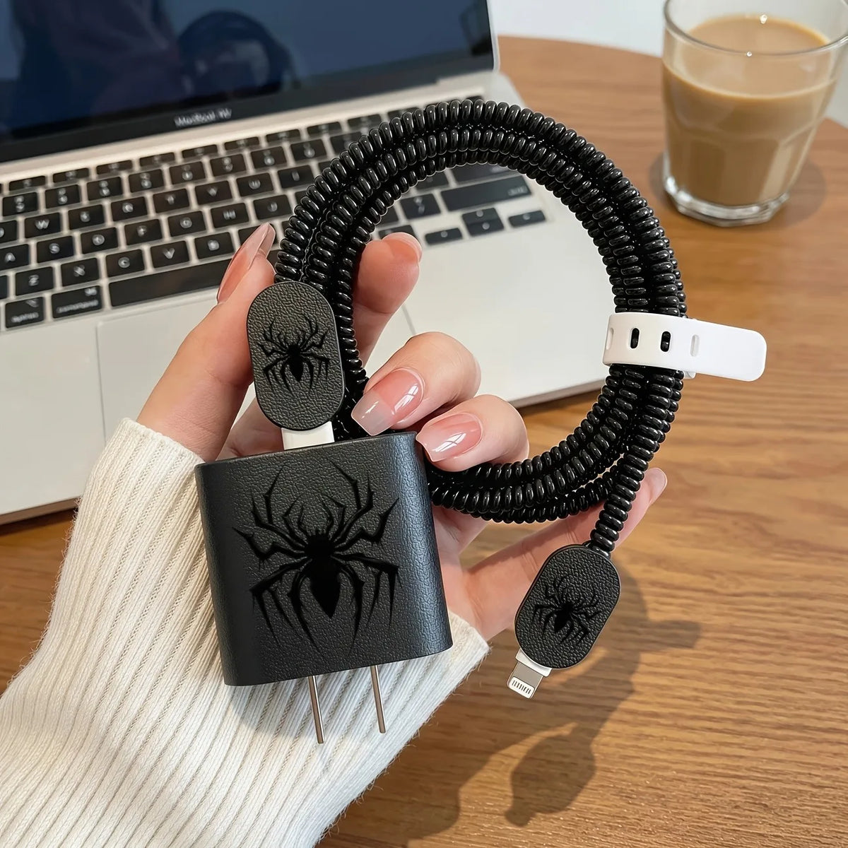 Nuevo estuche protector para cargador, organizador de cables para iPhone 17, 16, 15, 14, 11, 18W, 20W, cubierta antirrotura para el puerto de carga, kit de enrollador de cable de datos
